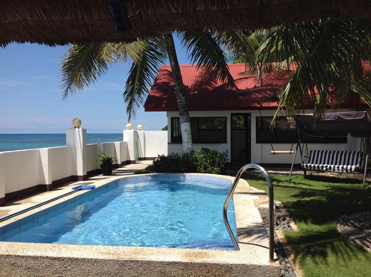 Bamboo Beachhouse Dormitory Garcia Hernandez Exterior foto